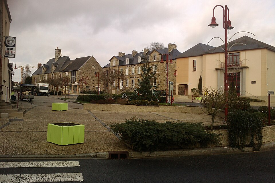 Tessy — sur — Vire — Place du marché