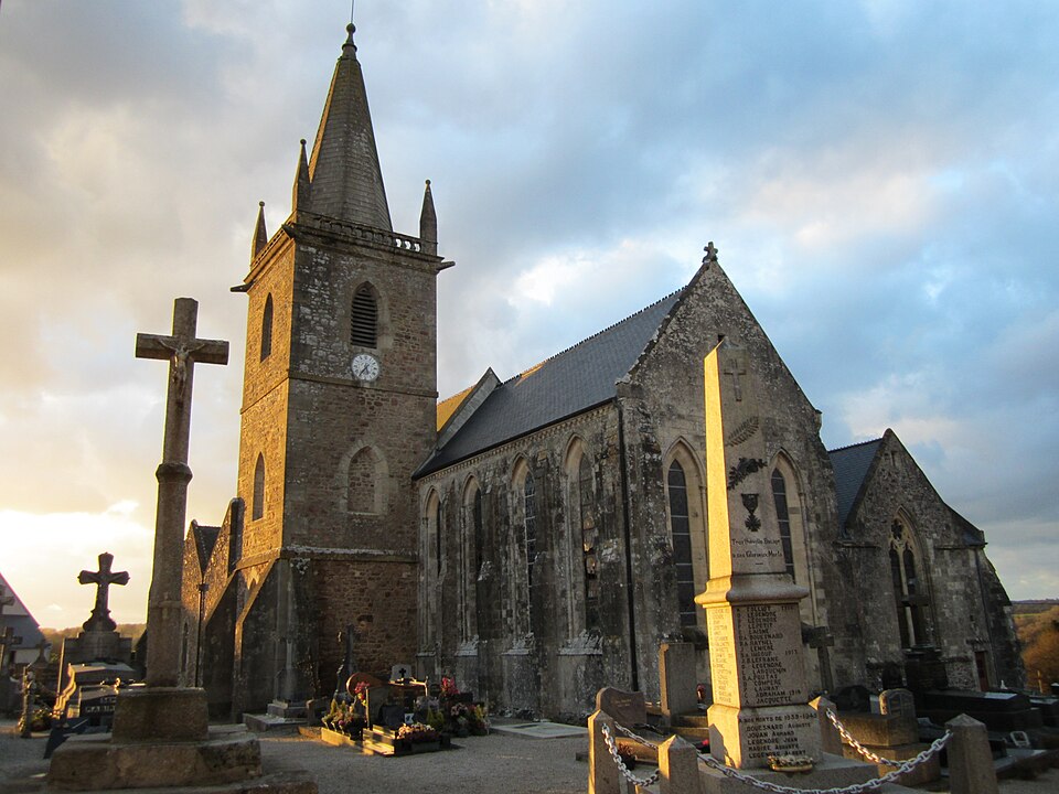 Église Sainte — Trinité de Teurthéville — Bocage