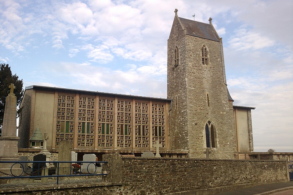 Église Saint — Pierre de Villiers — Fossard