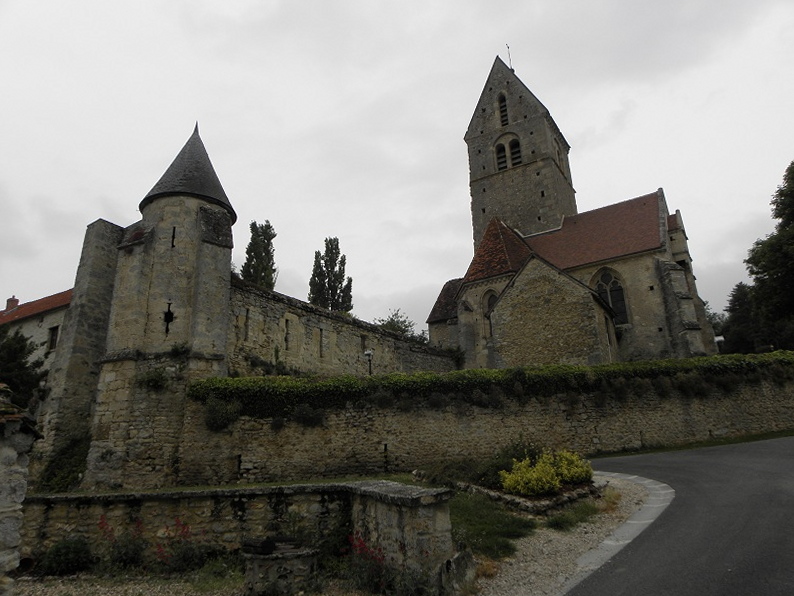 Arcis — le — Ponsart (51) Église 3