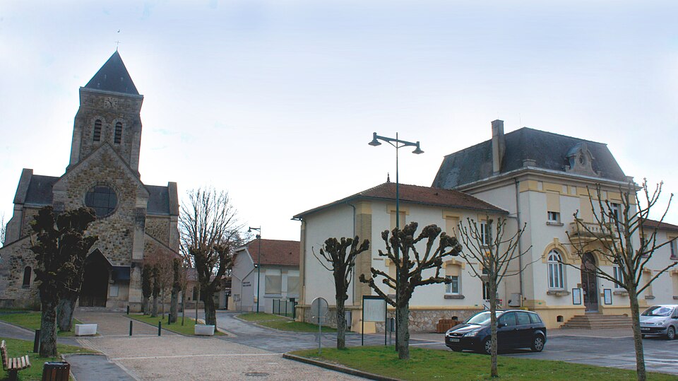 Bétheniville mairie église 4810