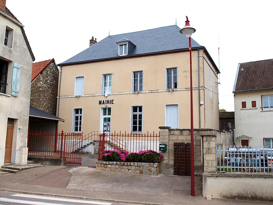 Bethon — FR — 51 — mairie — 23