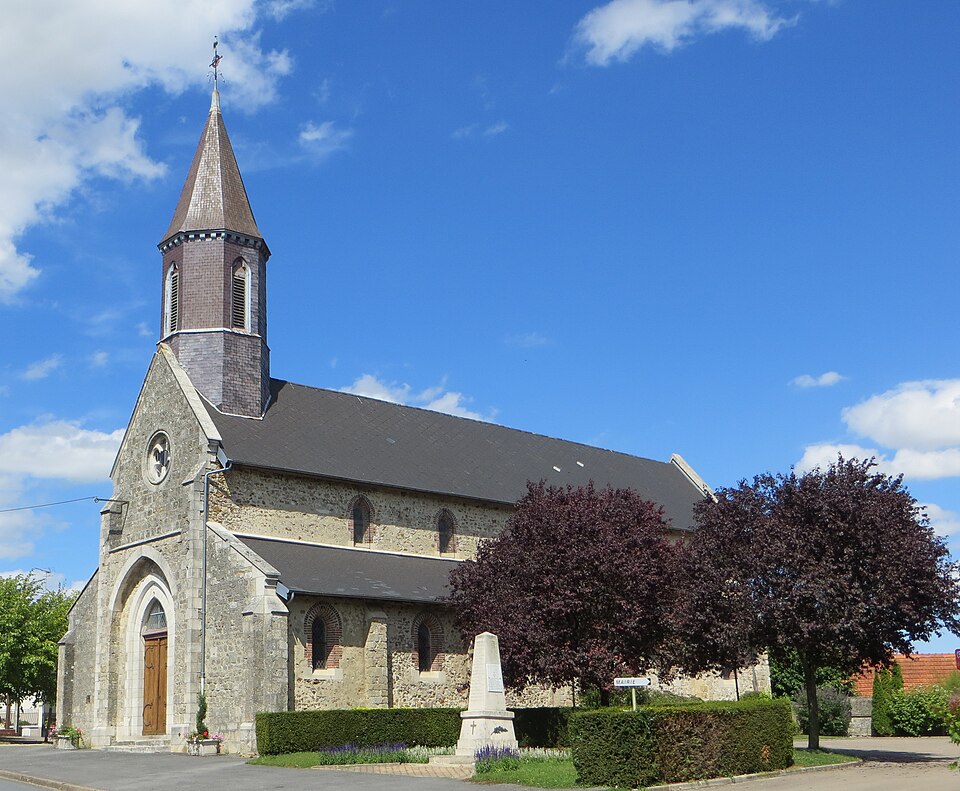 La Celle — sous — Chantemerle — Église de la Sainte — Trinité 1