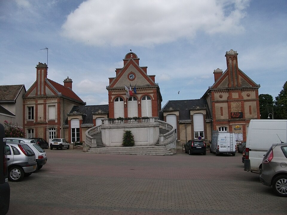Mairie Chigny — les — Roses