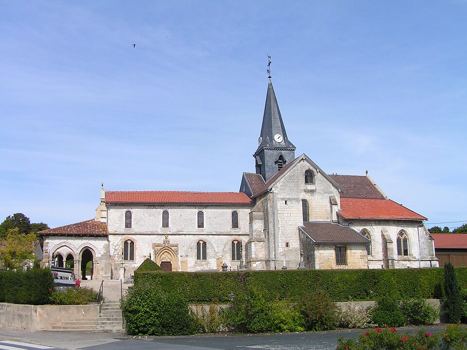 Église Saint — Memmies de Coupéville 1