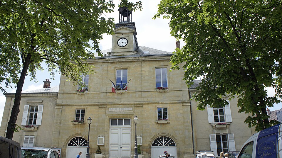 Hôtel de ville 906