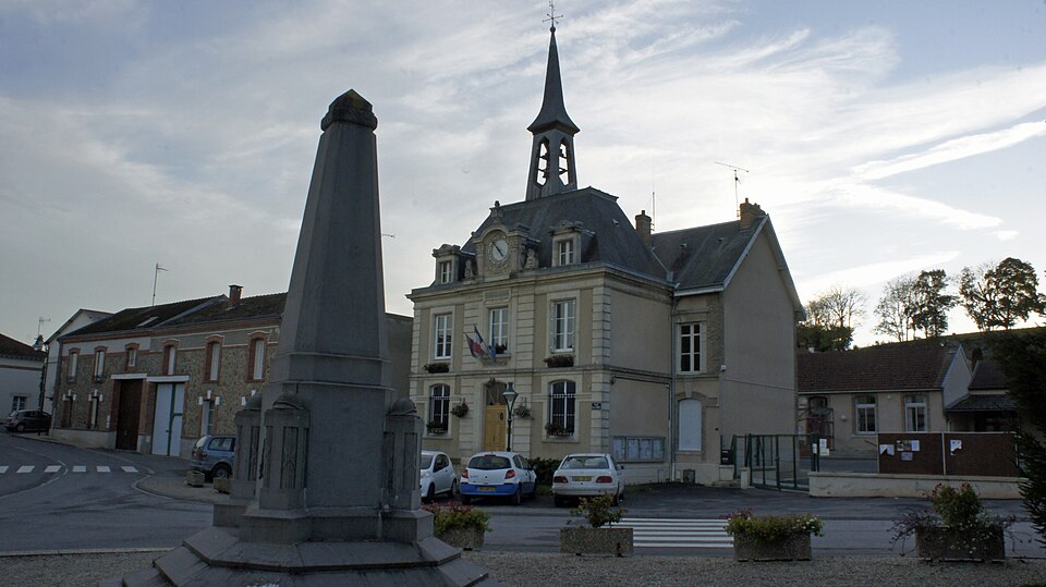 Nogent l'Abesse monument mairie 7365