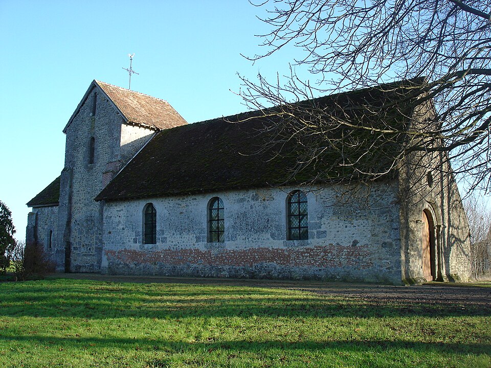 Pierre — Morains Eglise