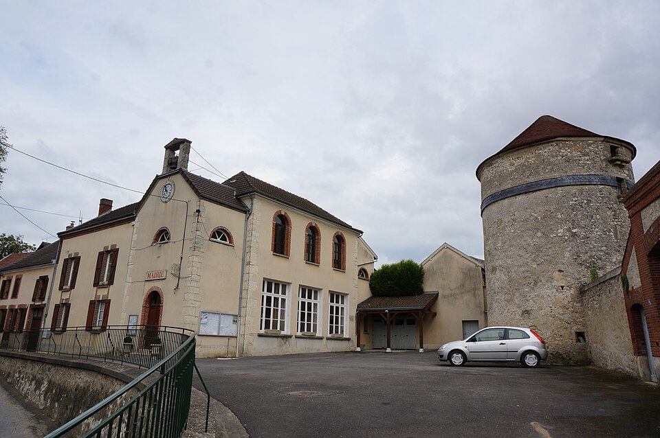 Mairie tour 02575