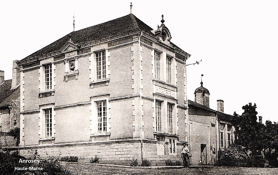 Anrosey ( 52 ) vue ancienne de la Mairie et de l'école ( 1906 )