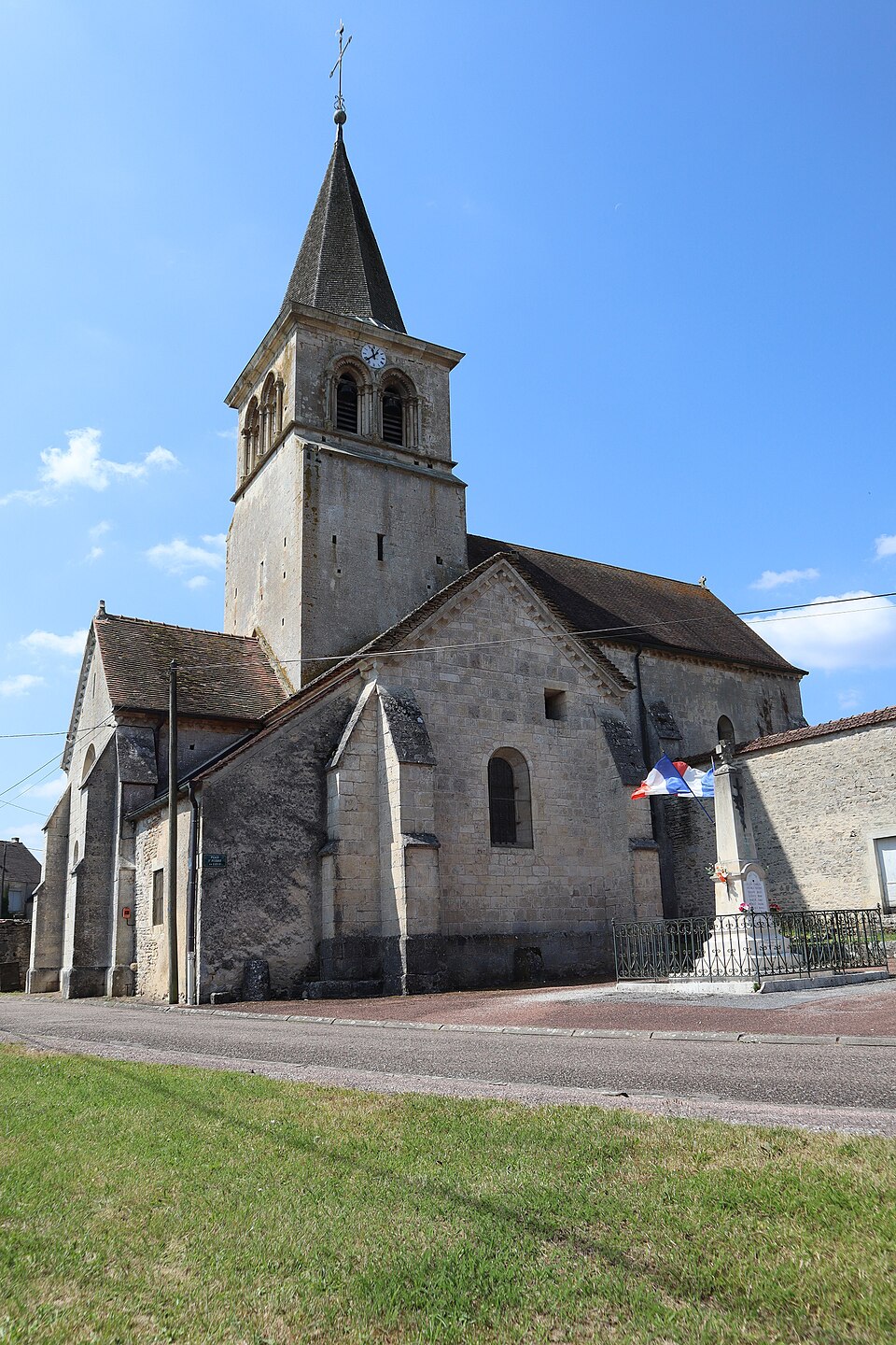 Arbot (52) Église Saint — Pierre — ès — Liens 01
