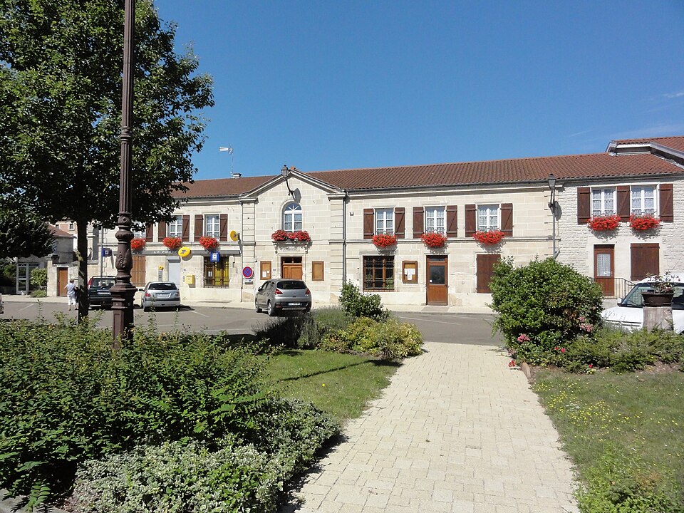 Chamouilley (Haute — Marne) mairie