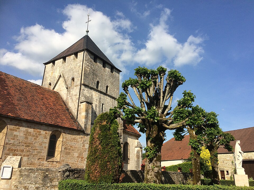 Eglise de Champigny — lès — Langres 2