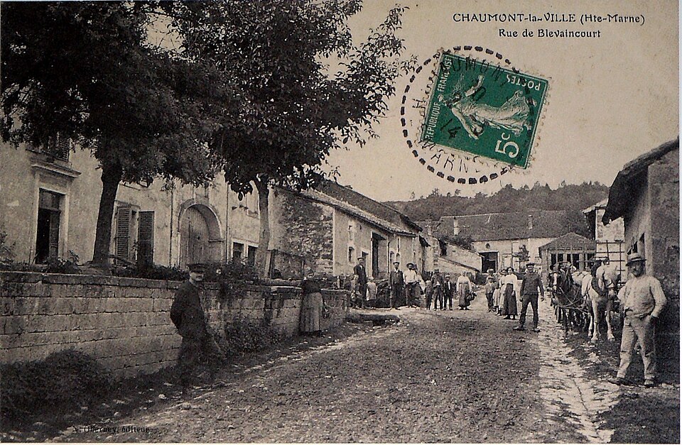 Chaumont la ville 74032
