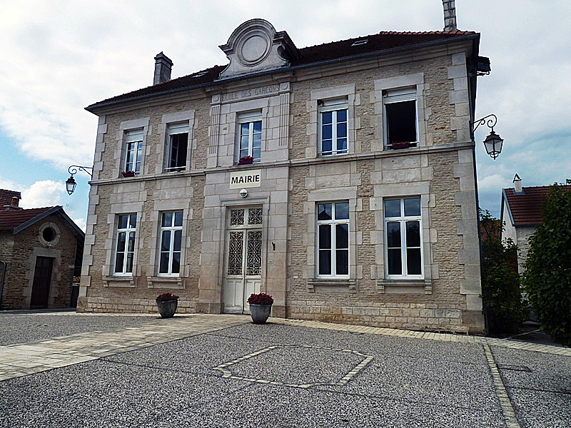 52147 COURCELLES EN MONTAGNE 1 (2)