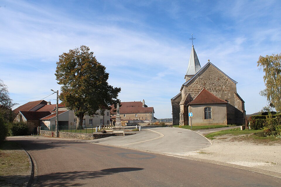 Heuilley — le — Grand La place