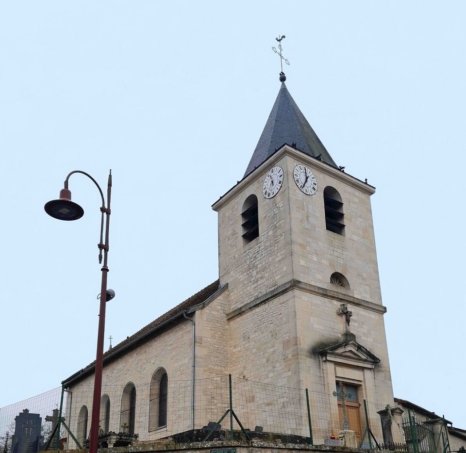 Lezéville ( 52 ) L'église Saint — Èvre