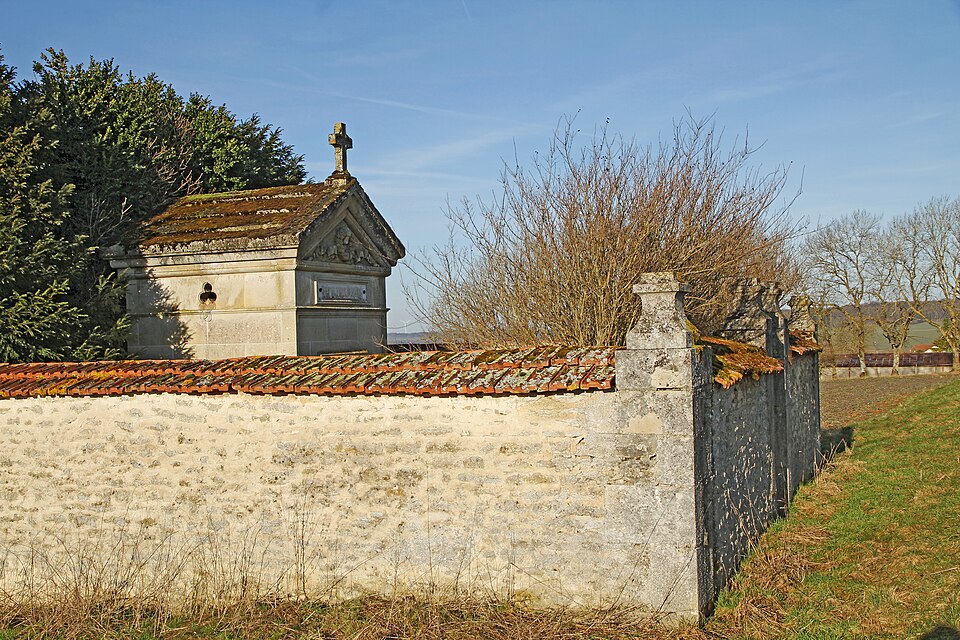 Millières FR52 tombeau IMF9010