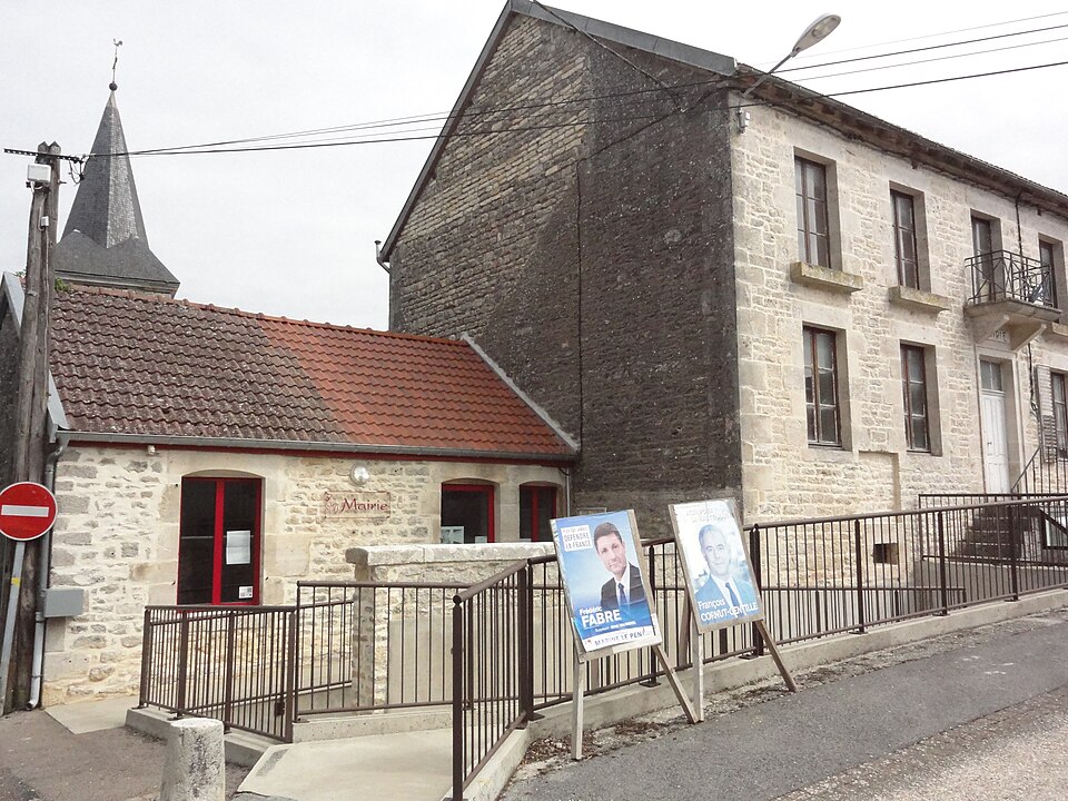 Rochefort — sur — la — Côte (Haute — Marne) mairie — école (01)
