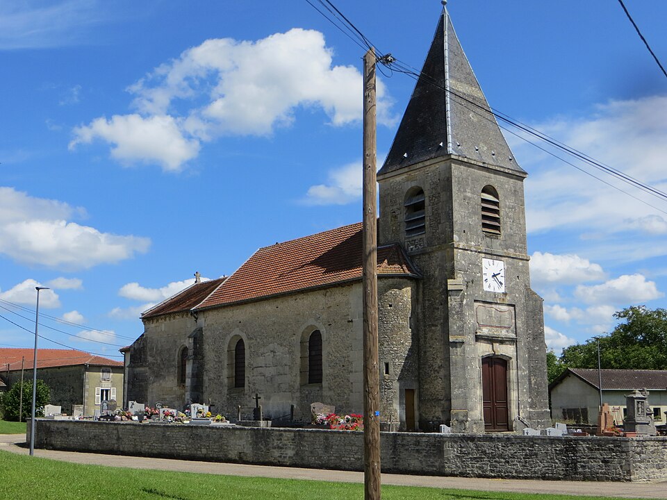Sommancourt — Église Saint — Bénigne 1
