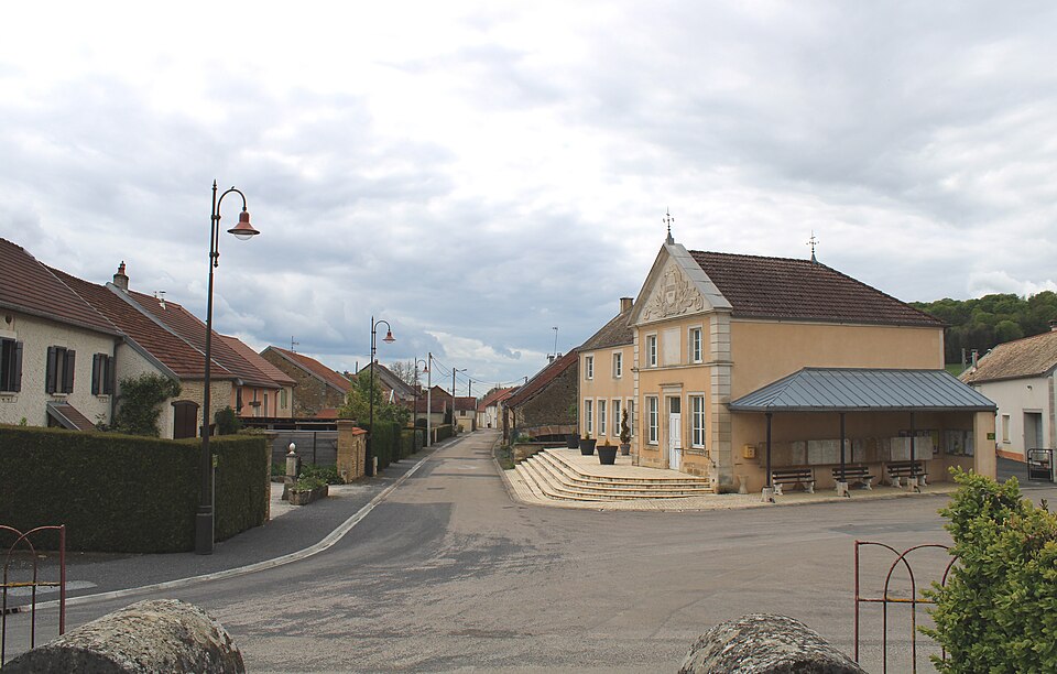 Vesaignes — sous — Lafauche Village
