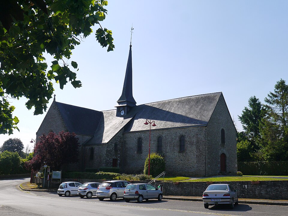Eglise de Couesmes autre vue