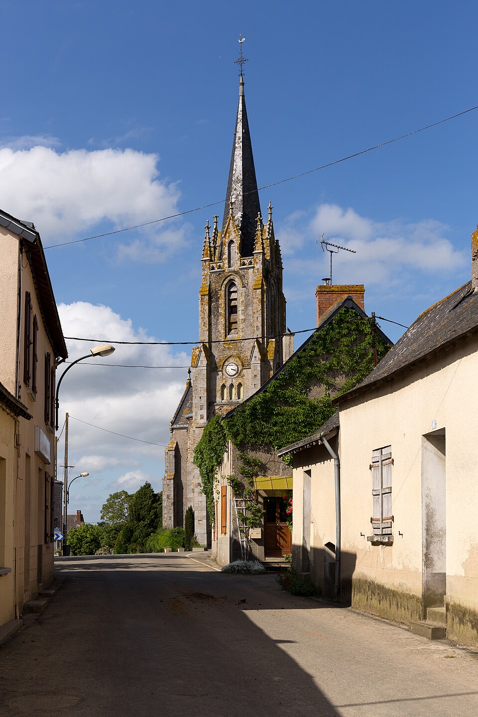 Denazé — Église Saint — Jean — Baptiste 02