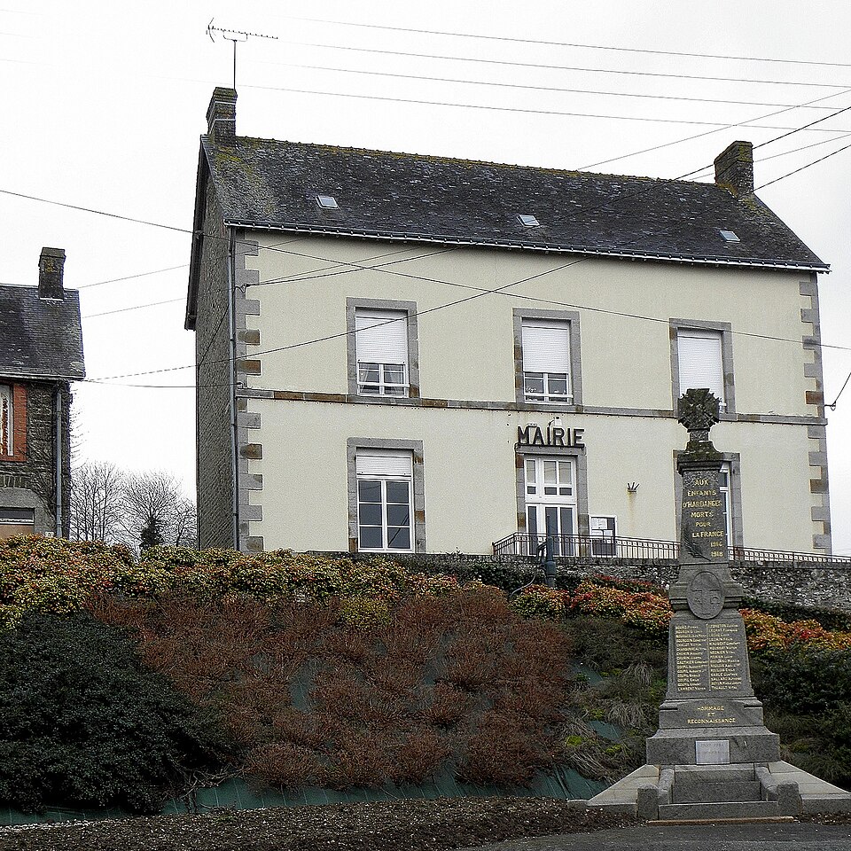Hardanges (53) Mairie