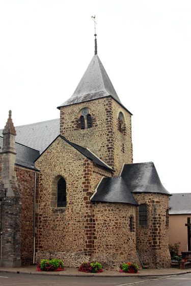 Nuillé — sur — Vicoin — Eglise Ste Trinité