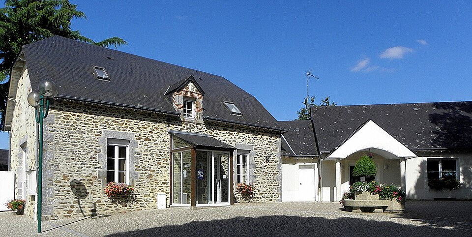 Parigné — sur — Braye (53) Mairie