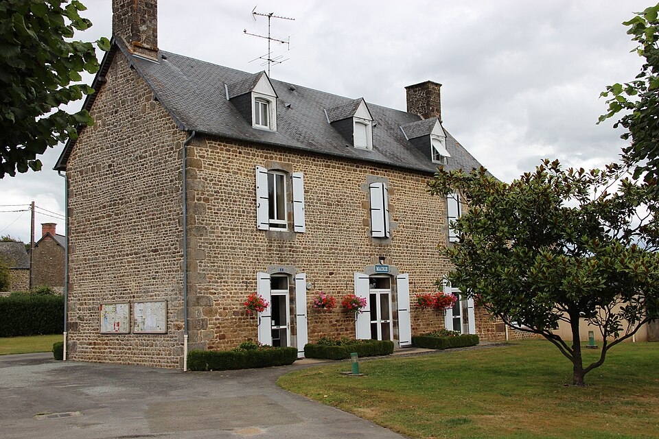 La Pellerine53 — mairie