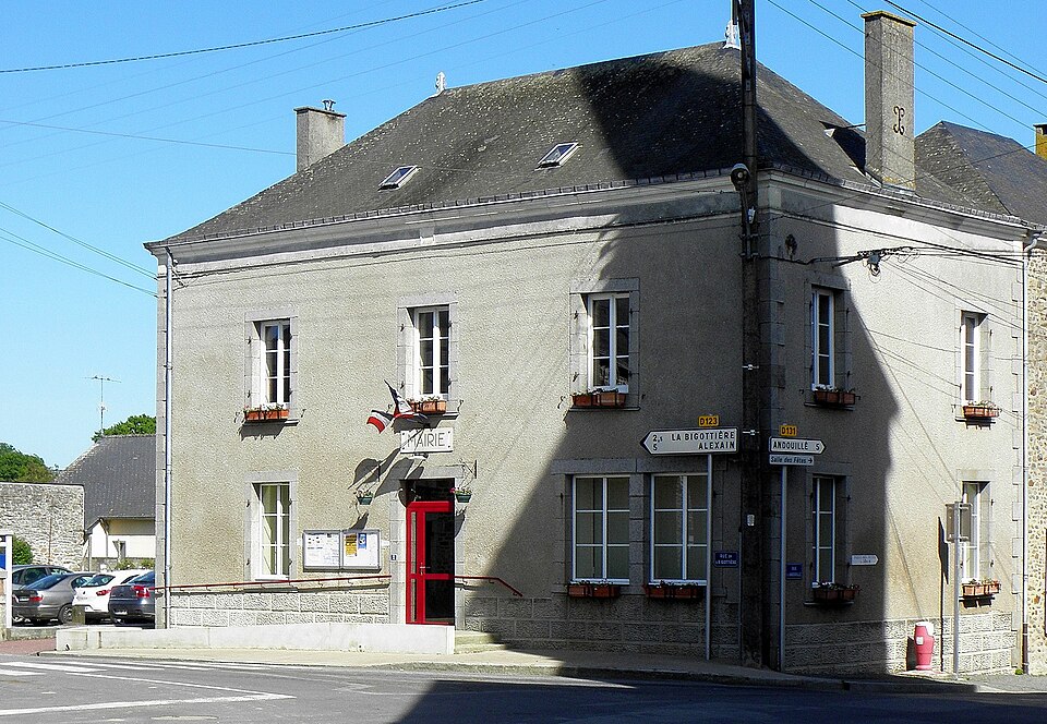 Saint — Germain — le — Guillaume (53) Mairie