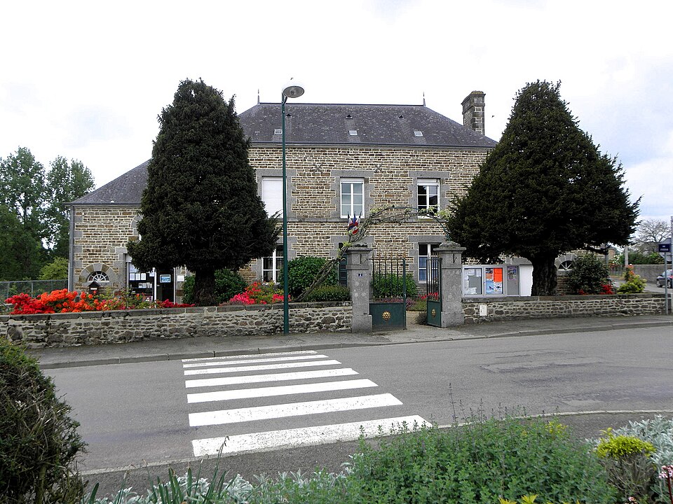 Saint — Mars — sur — Colmont (53) Mairie