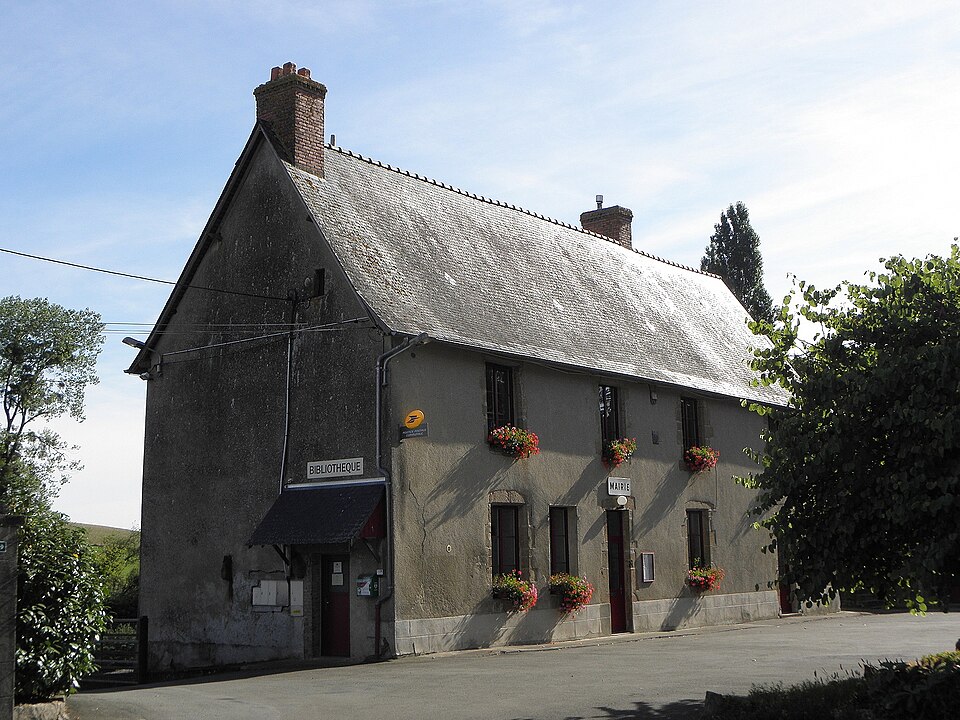 Saint — Pierre — sur — Orthe (53) Mairie