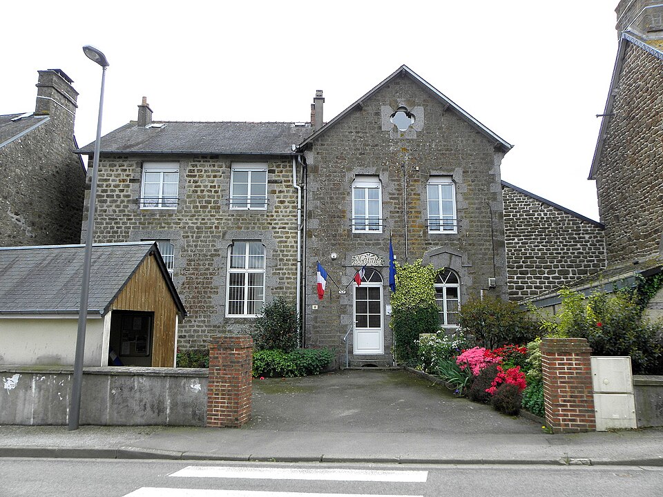 Soucé (53) Mairie
