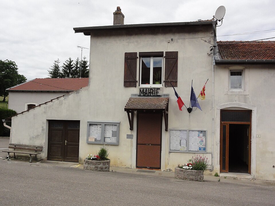 Affracourt (M — et — M) mairie