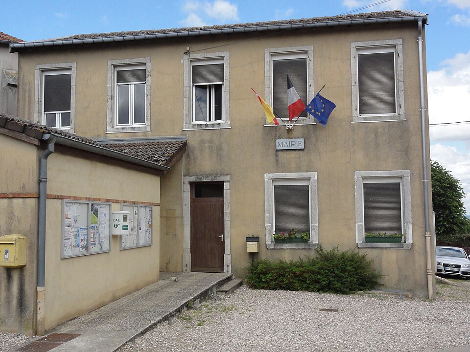 Burthecourt — aux — Chênes (M — et — M) mairie