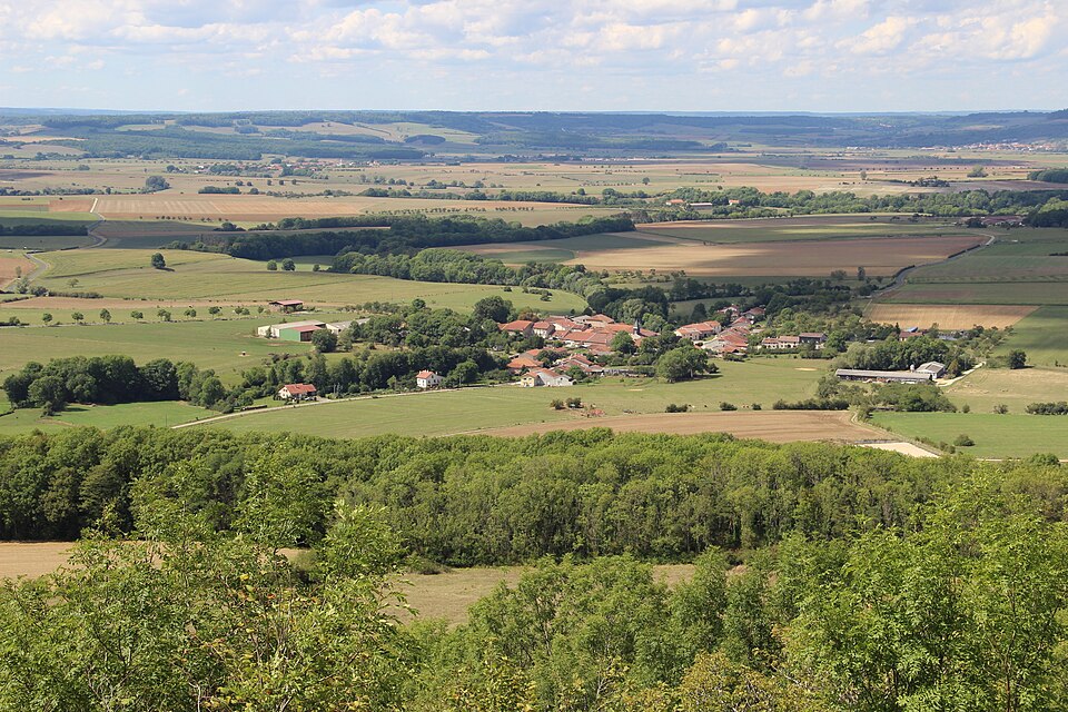 Chaouilley vu depuis la colline de Sion