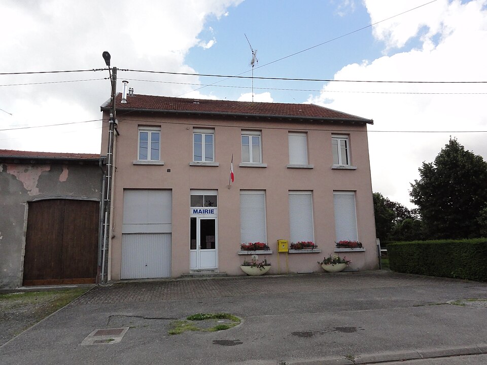 Charmois (M — et — M) mairie