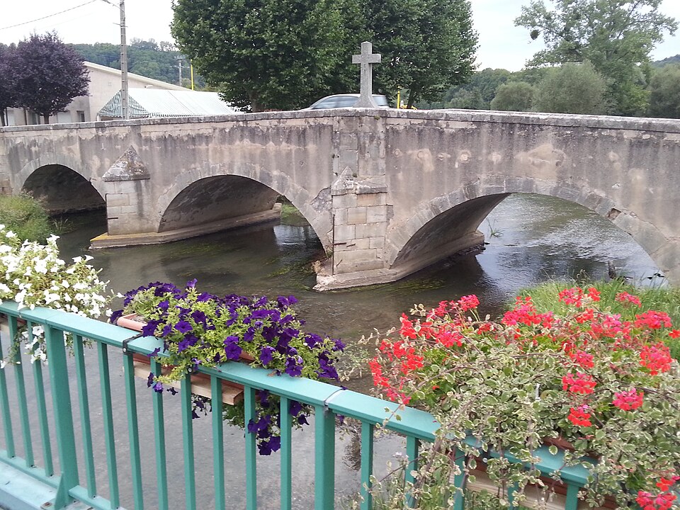 Pont sur le Sanon 2012 — 08 — 03 00 — 00 — 36