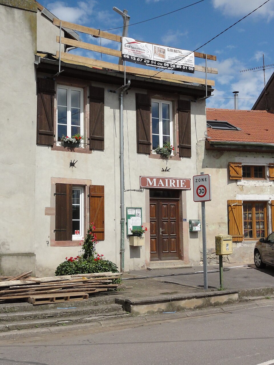 Hoéville (M — et — M) mairie