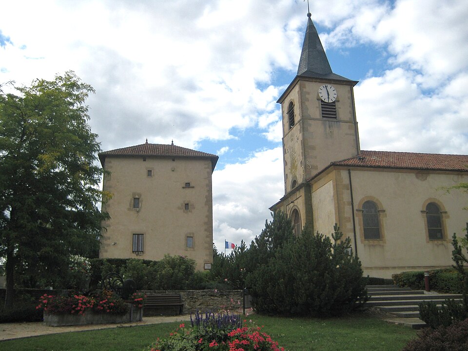 Tour et eglise Labry