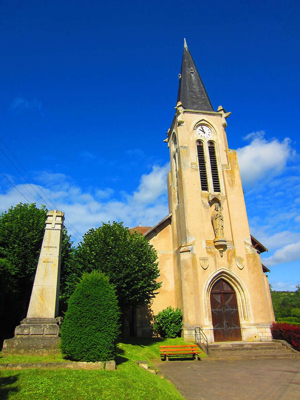 Eglise Lesmenils
