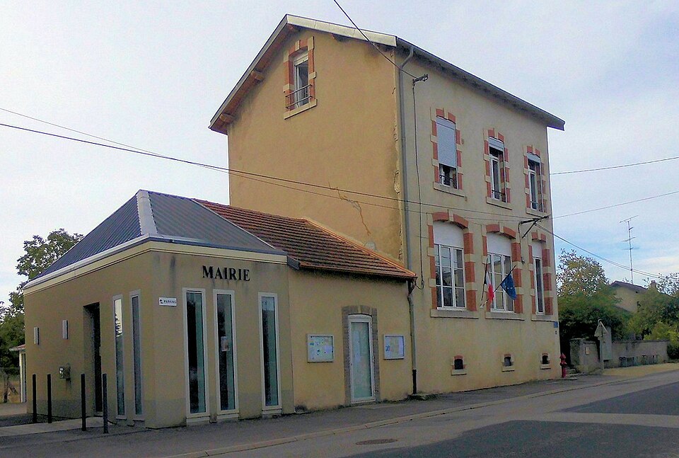 Ognéville, Mairie
