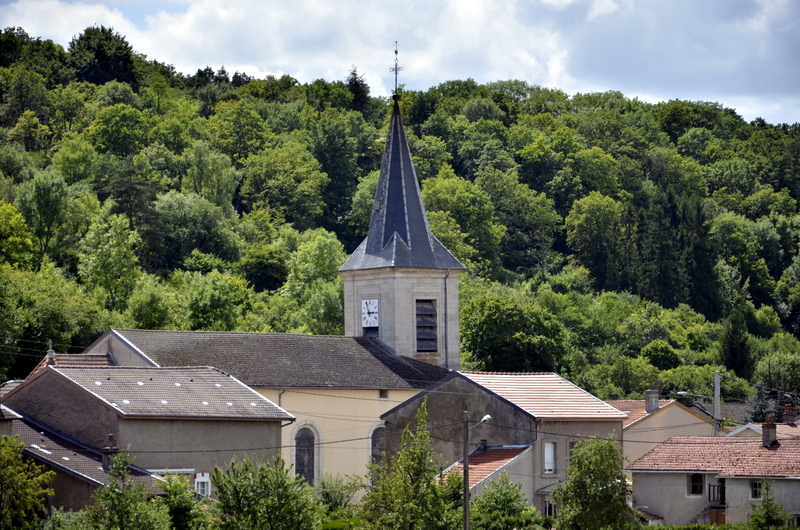 Pierre — la — Treiche — village