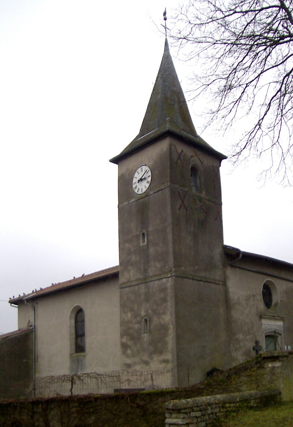 Pierreville, Église Saint — Léger