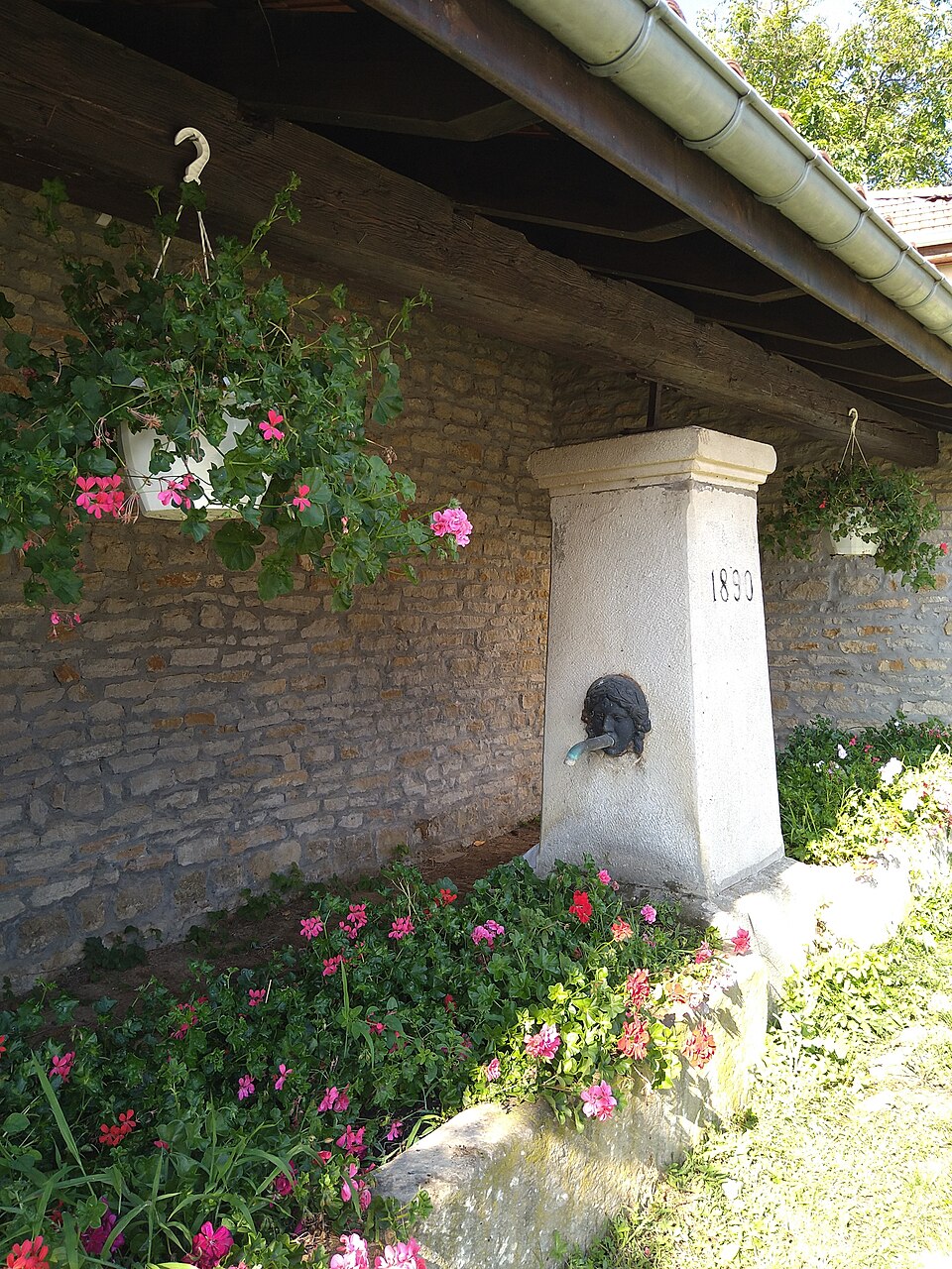 They — sous — Vaudémont (54) — Fontaine