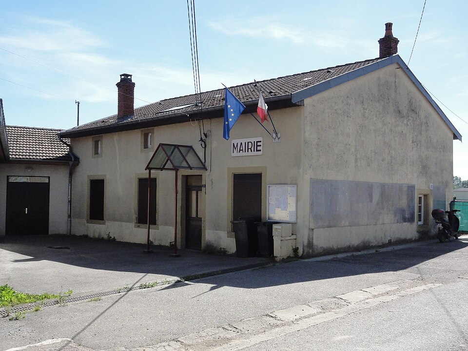Vaxainville (M — et — M) mairie