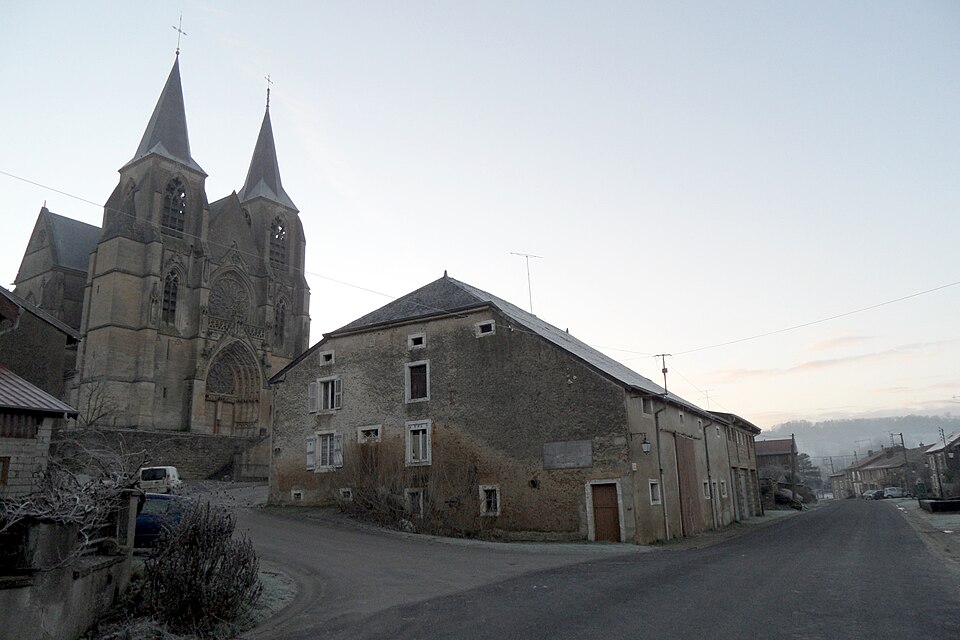 Avioth — de la route principale