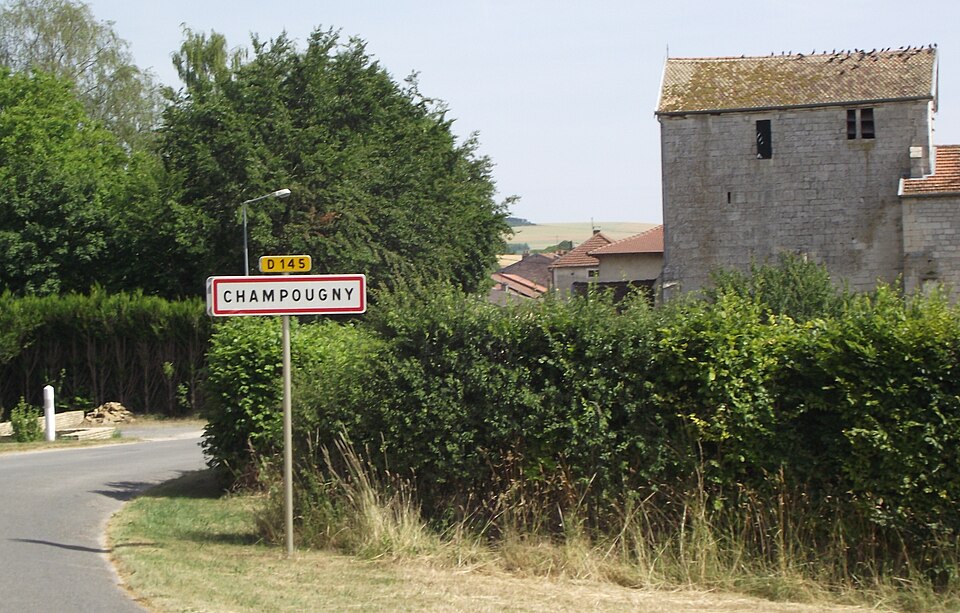 Entree agglo Champougny